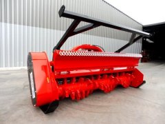 Broyeur forestier MF200